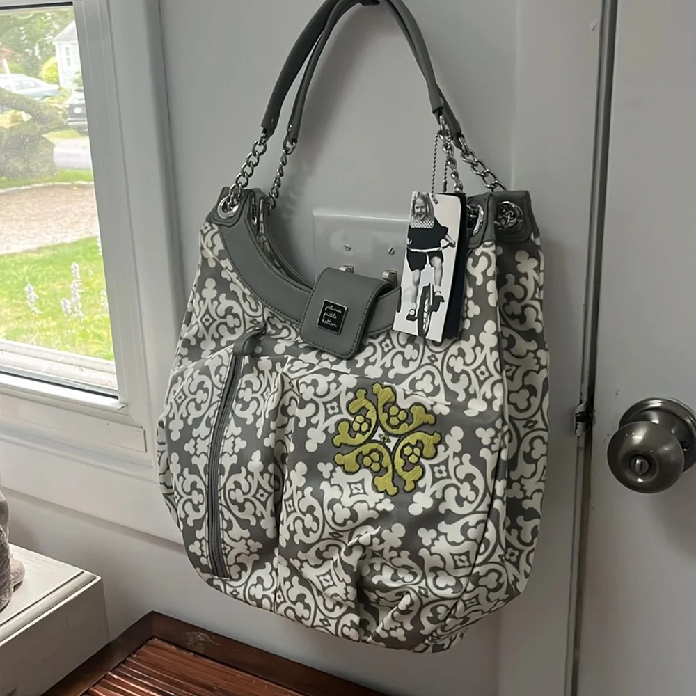 Petunia Pickle Bottom Breakfast in Berkshire Hideaway Hobo Diaper Bag,NWT